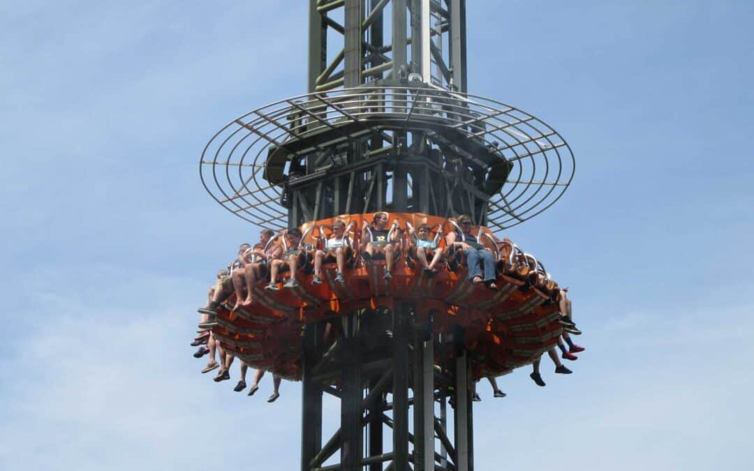 Top 4 Extreme Thrill Rides in Pigeon Forge That Will Take Your Breath Away